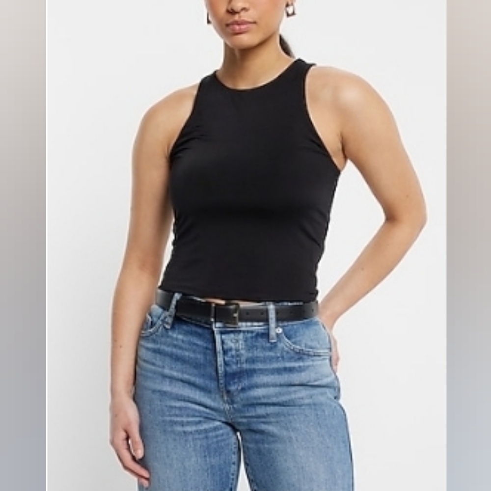 Express Body Contour High Compression High Neck Cropped Tank in black. XS NWT